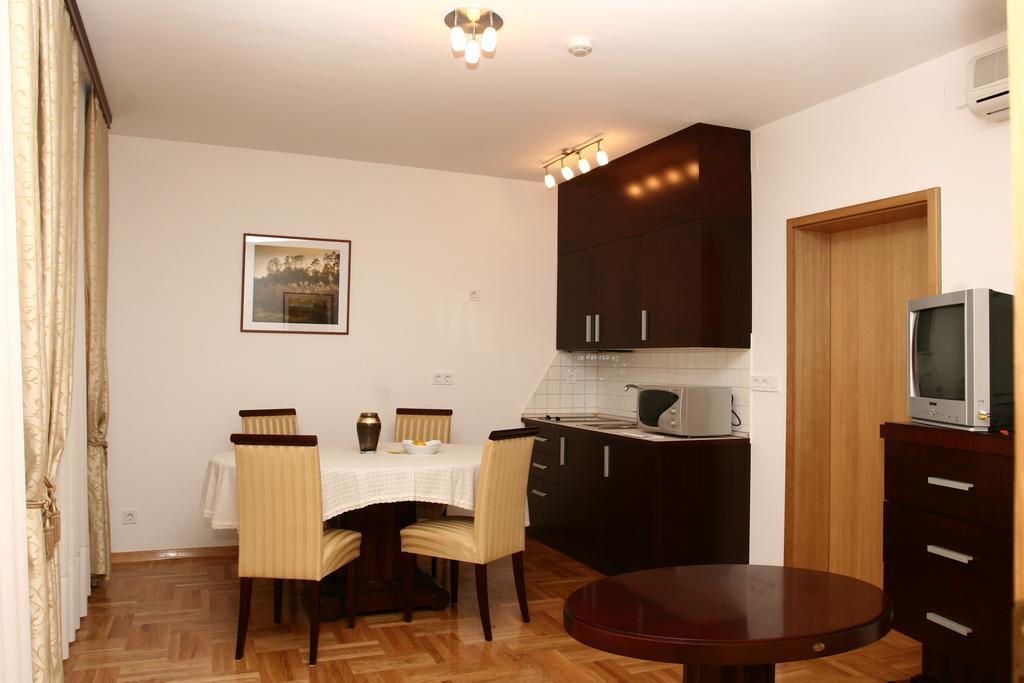 Apartmani Marbis Koprivnica Room photo